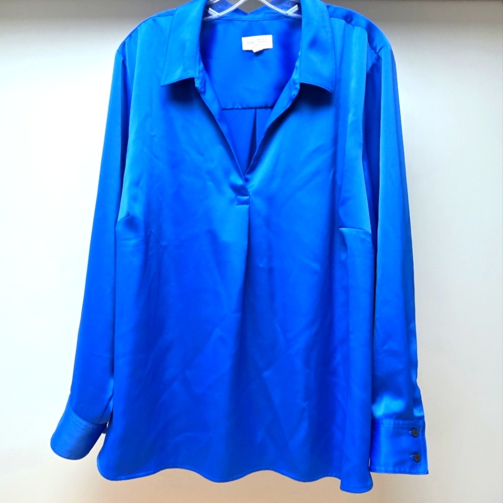 CANDACE CAMERON BURE | Royal Blue Blouse, Sz. 2X